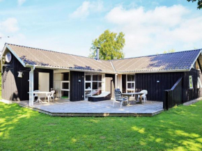 Holiday Home Tuekærvej II